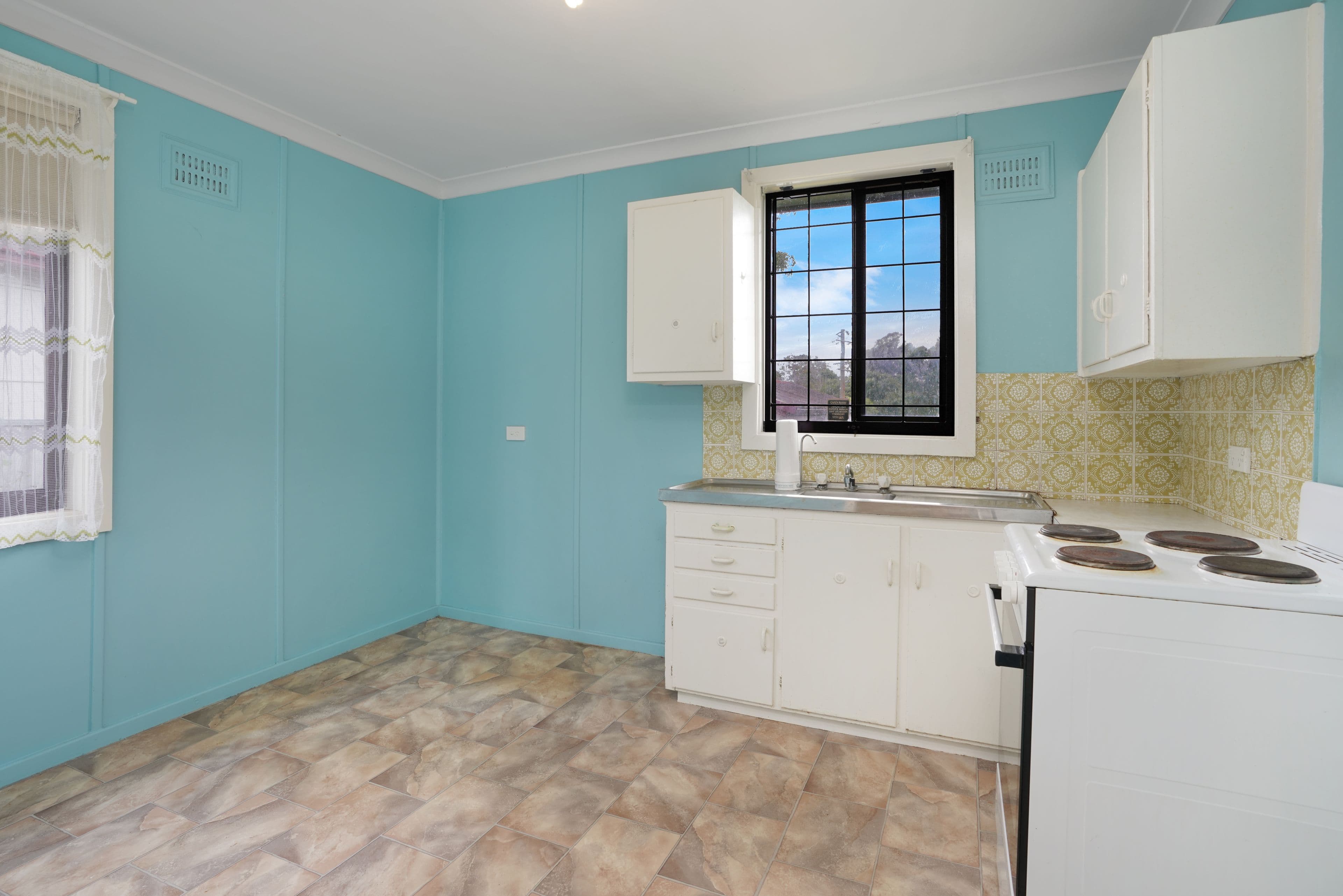 14 Cutler Drive, Wyong NSW 2259, Wyong - Thumbnail 6