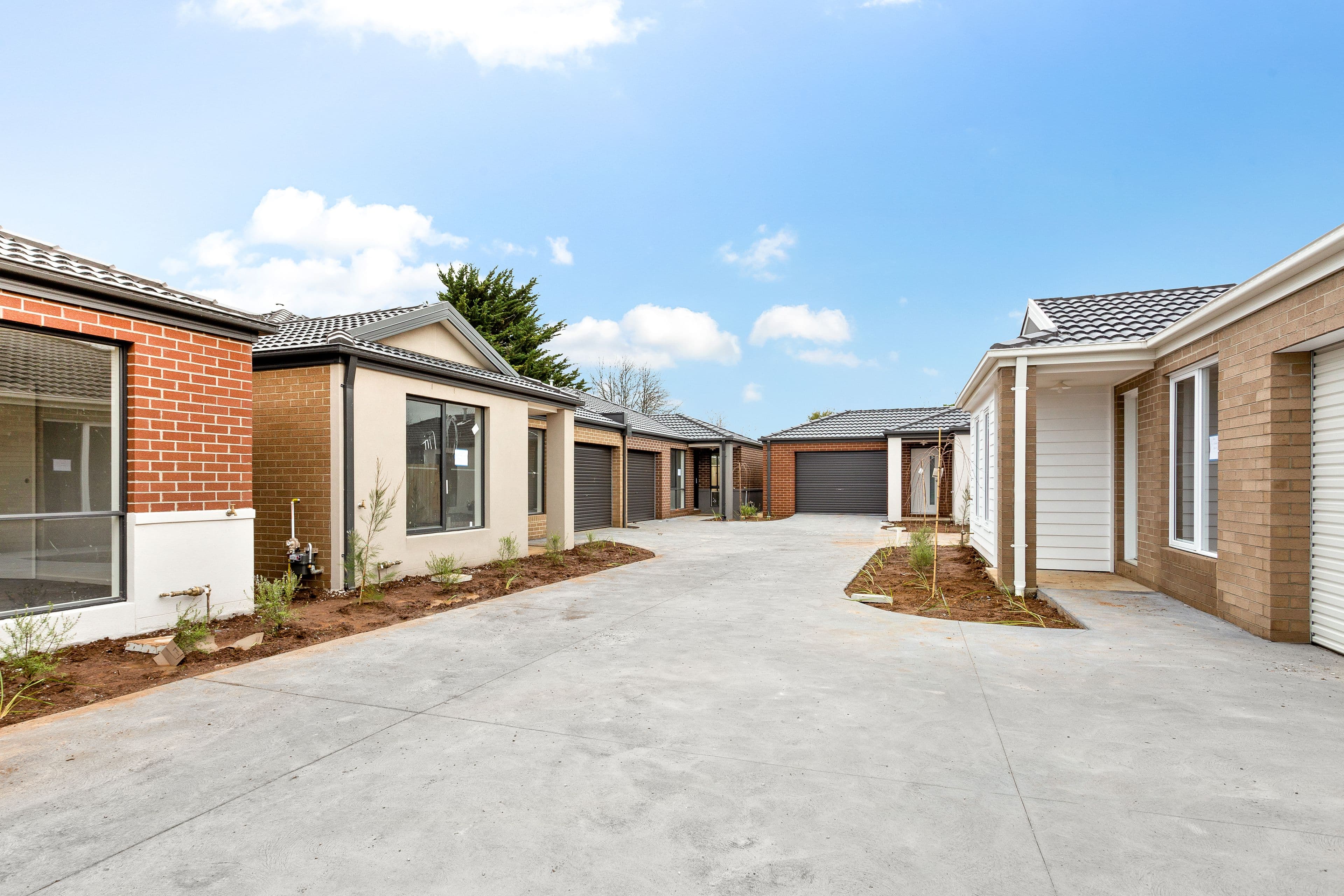 4 Norman Road, Drouin VIC 3818, Drouin - Thumbnail 3
