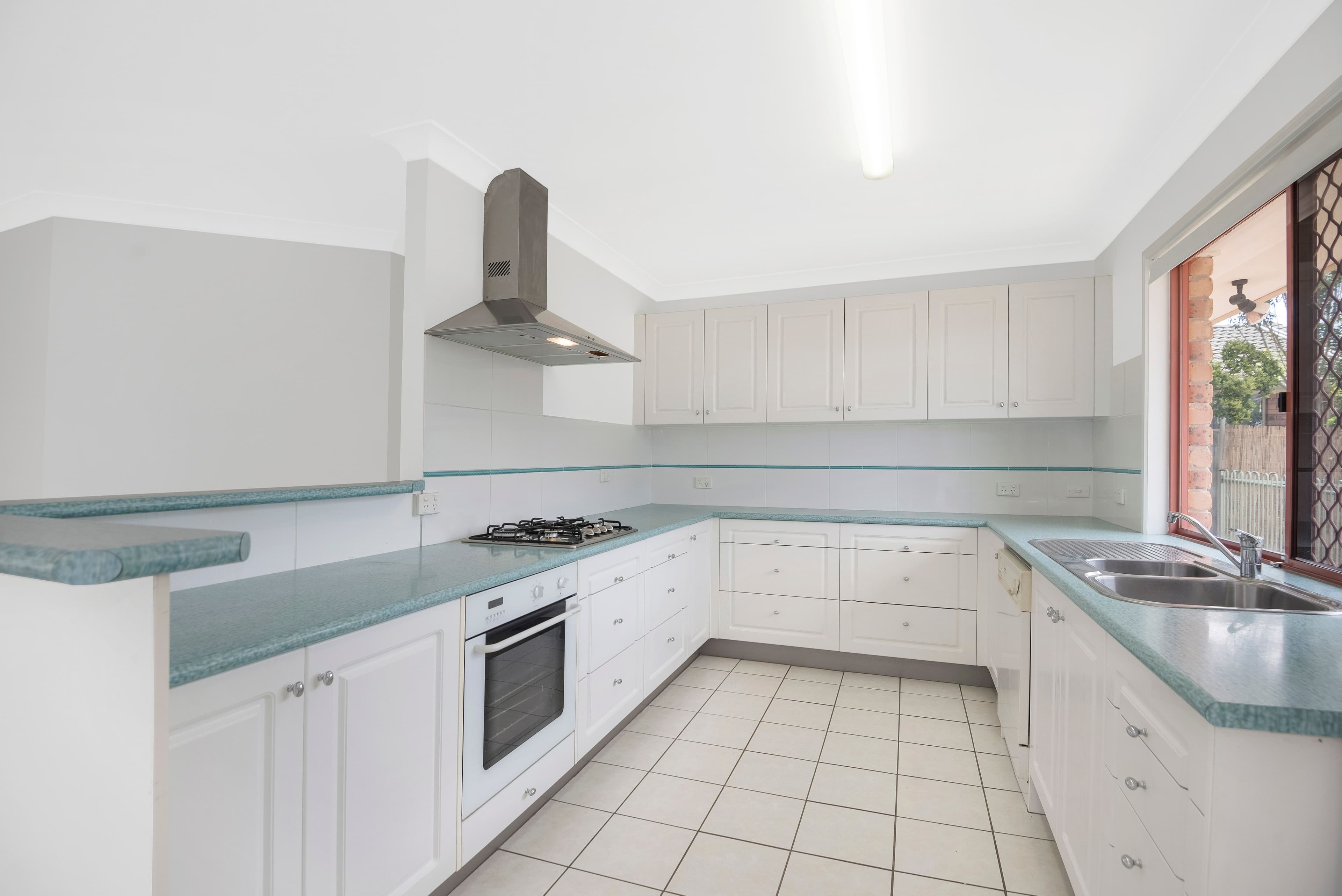 86 Glen Ayr Drive, Banora Point - Thumbnail 5