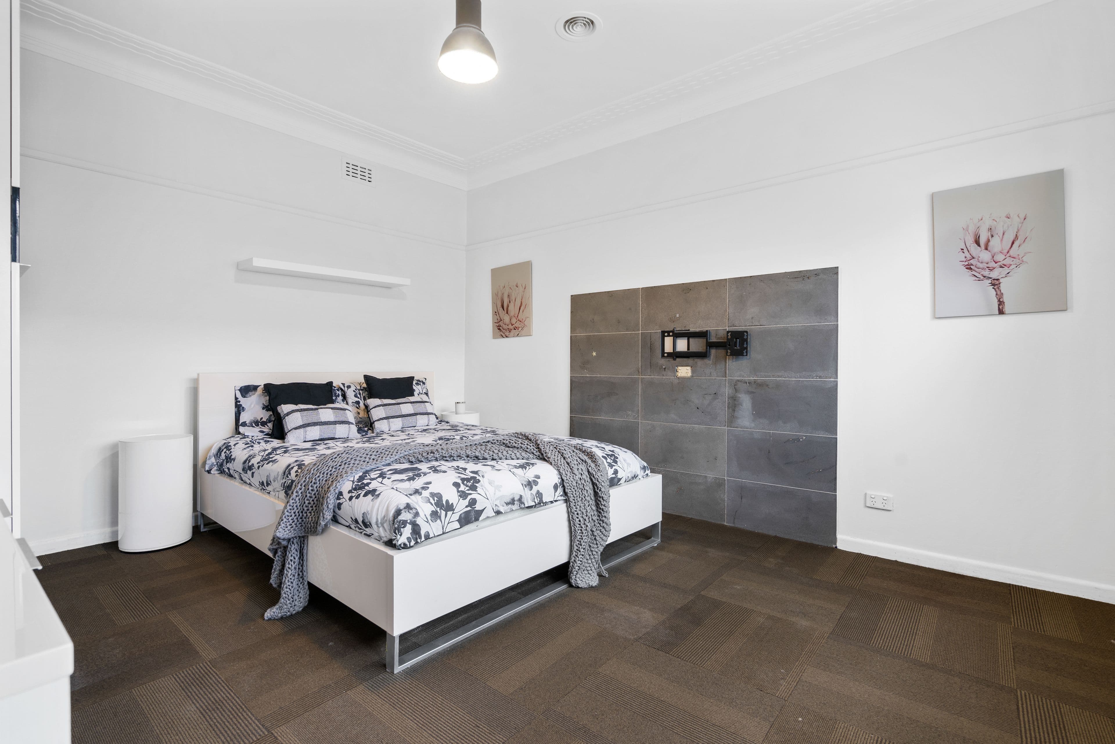 24 Glencairn Avenue, Deer Park VIC 3023, Deer Park - Thumbnail 2