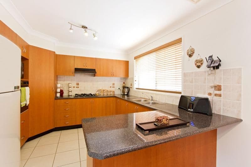 WEST HOXTON NSW 2171, West Hoxton - Thumbnail 2