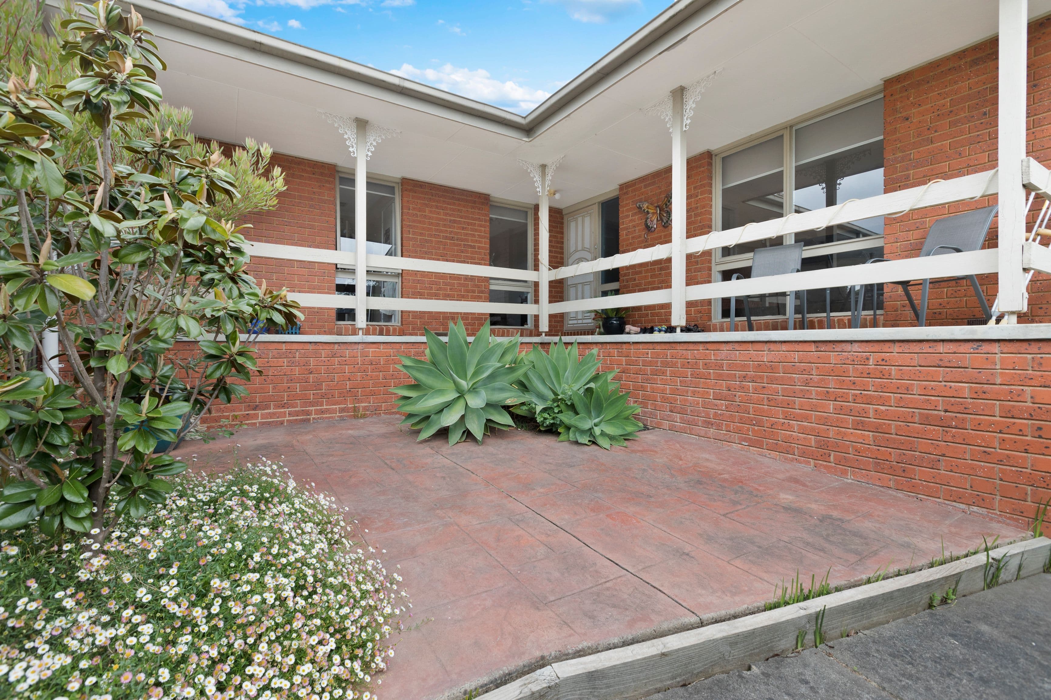 61 Raphael Crescent, Frankston VIC 3199, Frankston - Thumbnail 3