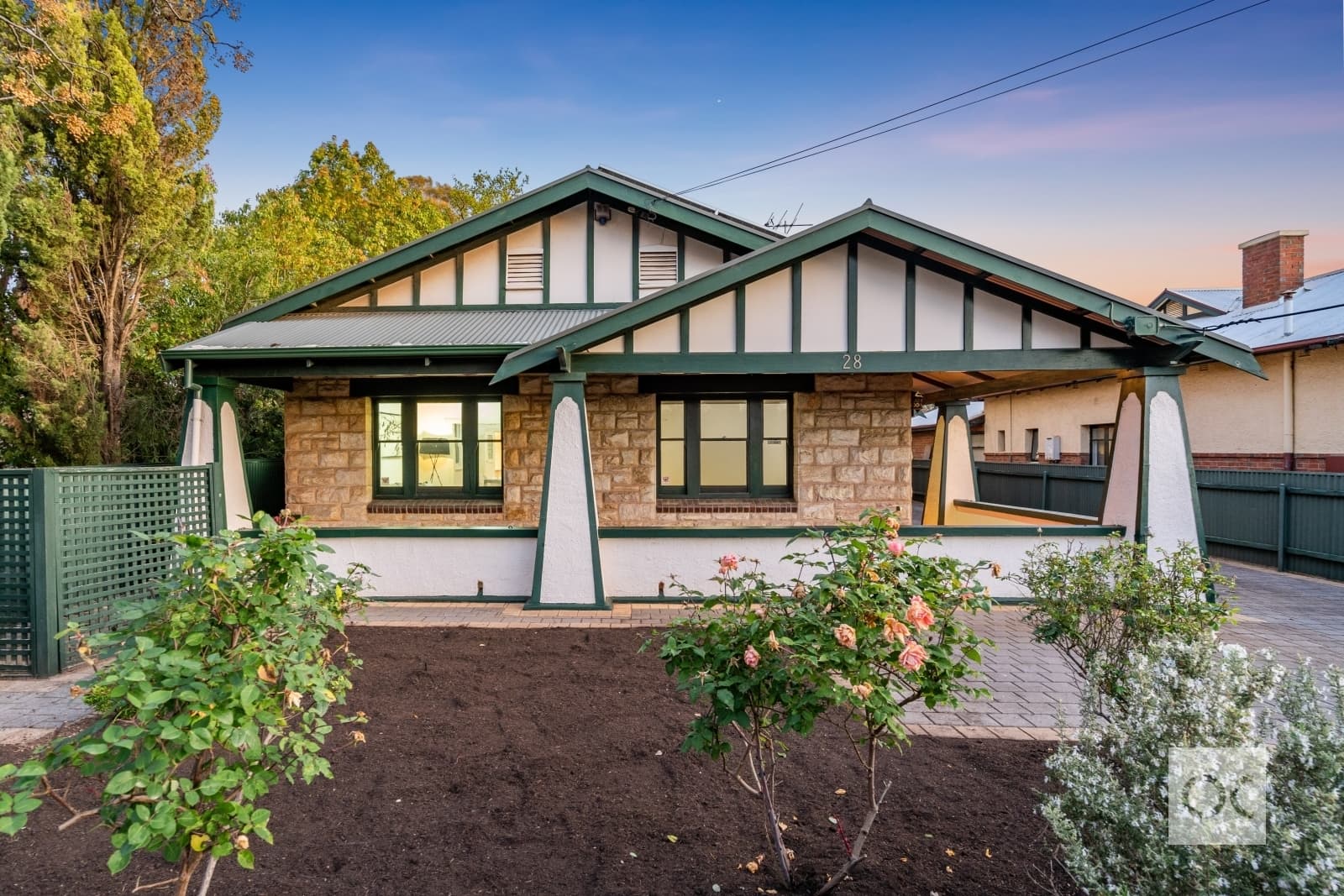 28 Marlborough Road, Westbourne Park - Image 1