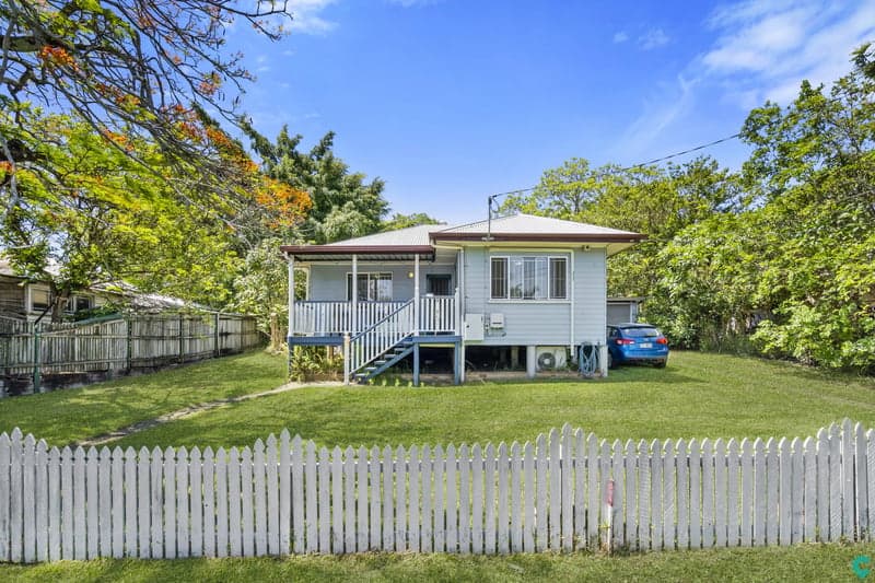 34 Leah Avenue, Salisbury - Thumbnail 2