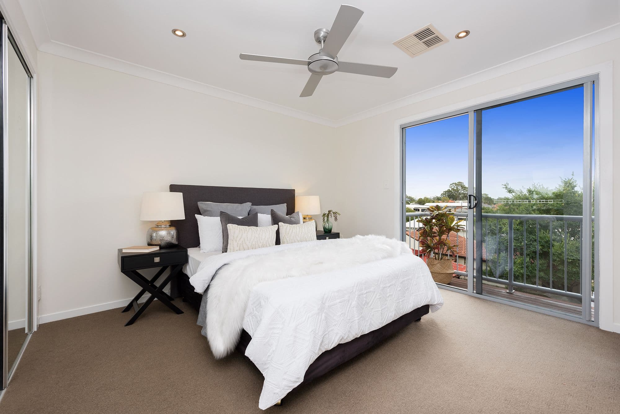 784 Old Cleveland Road, Carina QLD 4152, Carina - Thumbnail 5