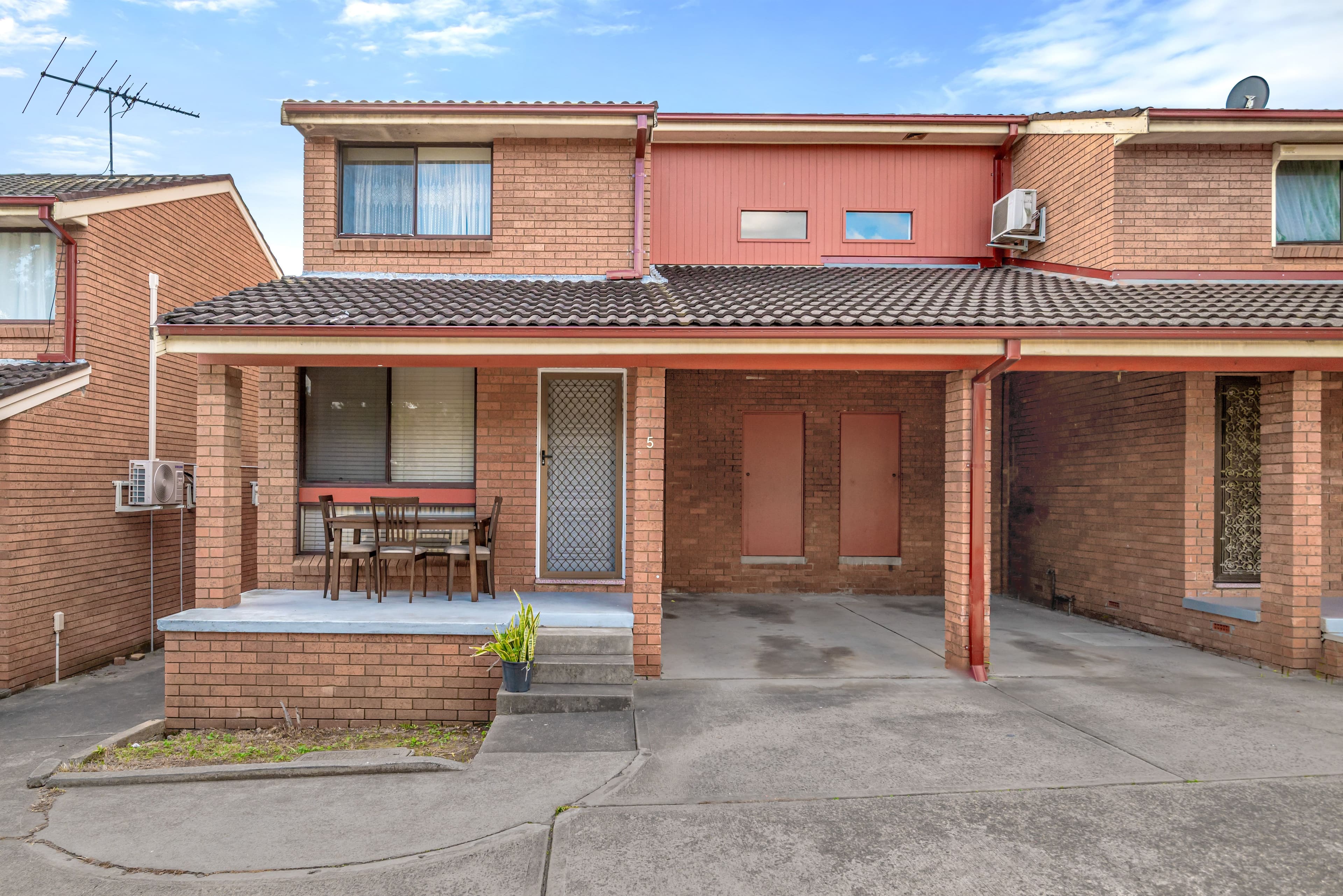 5/65 Canterbury Road, Glenfield NSW 2167, Glenfield - Image 1