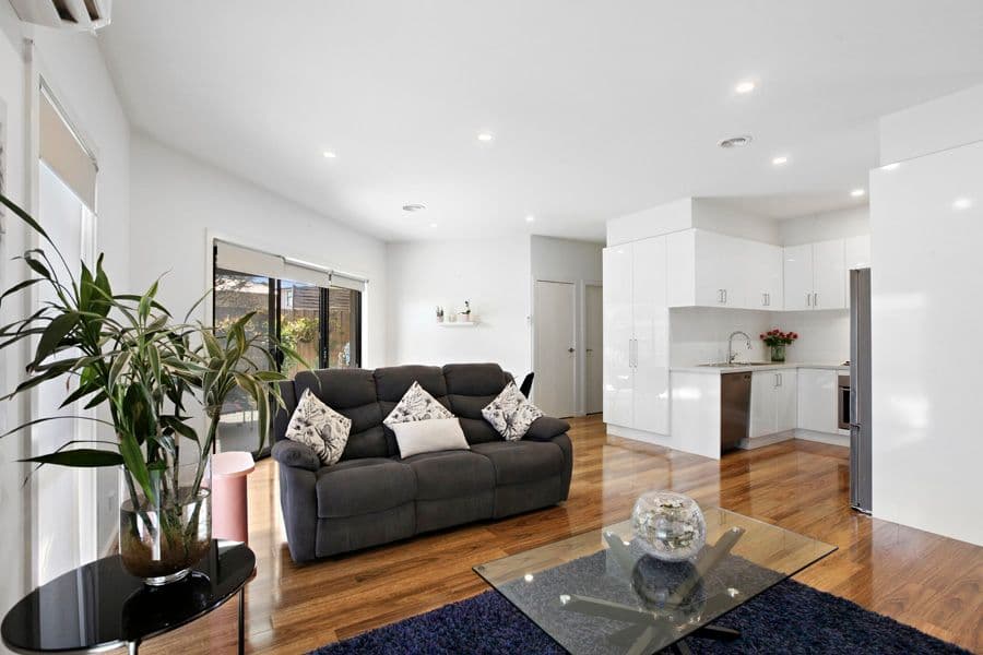 9 Conifer Avenue, Brooklyn VIC 3012, Brooklyn - Thumbnail 2
