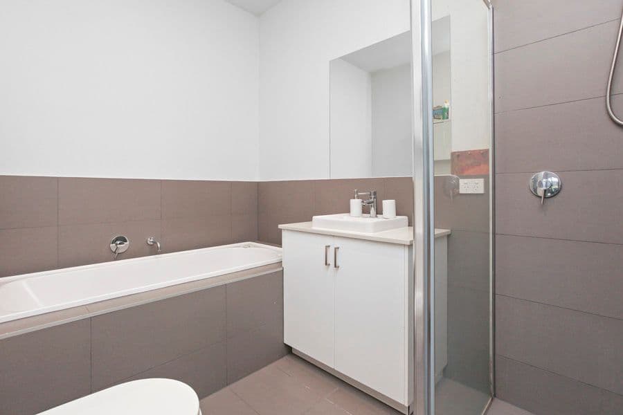 9 Conifer Avenue, Brooklyn VIC 3012, Brooklyn - Thumbnail 8