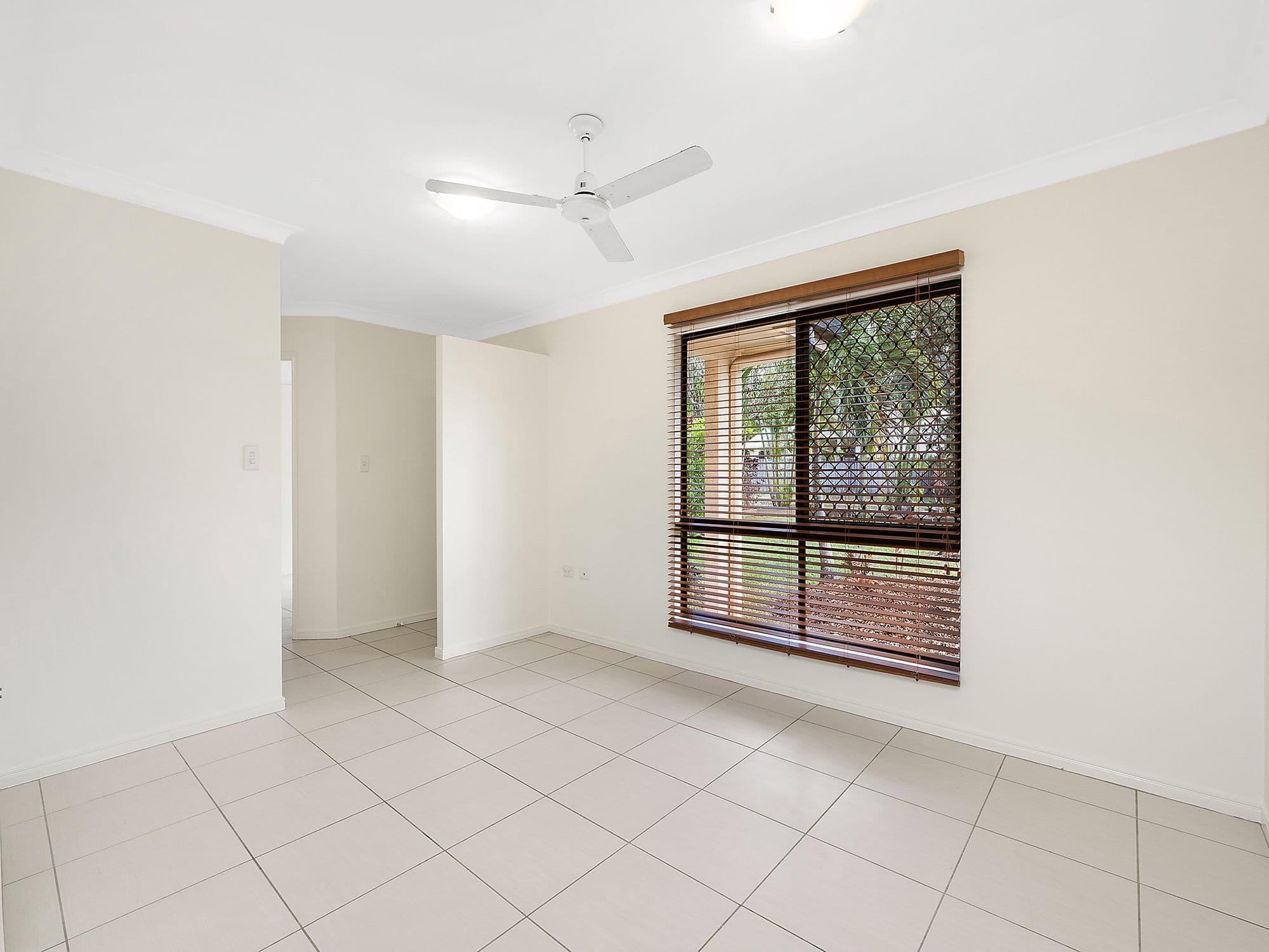 4 Katoomba Street, Mount Sheridan QLD 4868, Mount Sheridan - Thumbnail 6