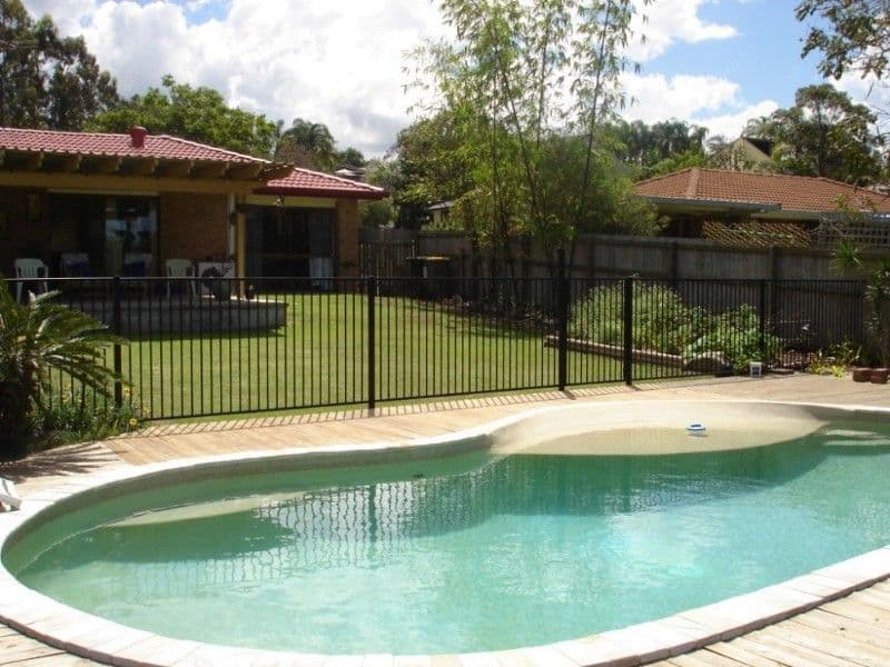 14 Marble Drive, CARRARA QLD 4211, Carrara - Thumbnail 2