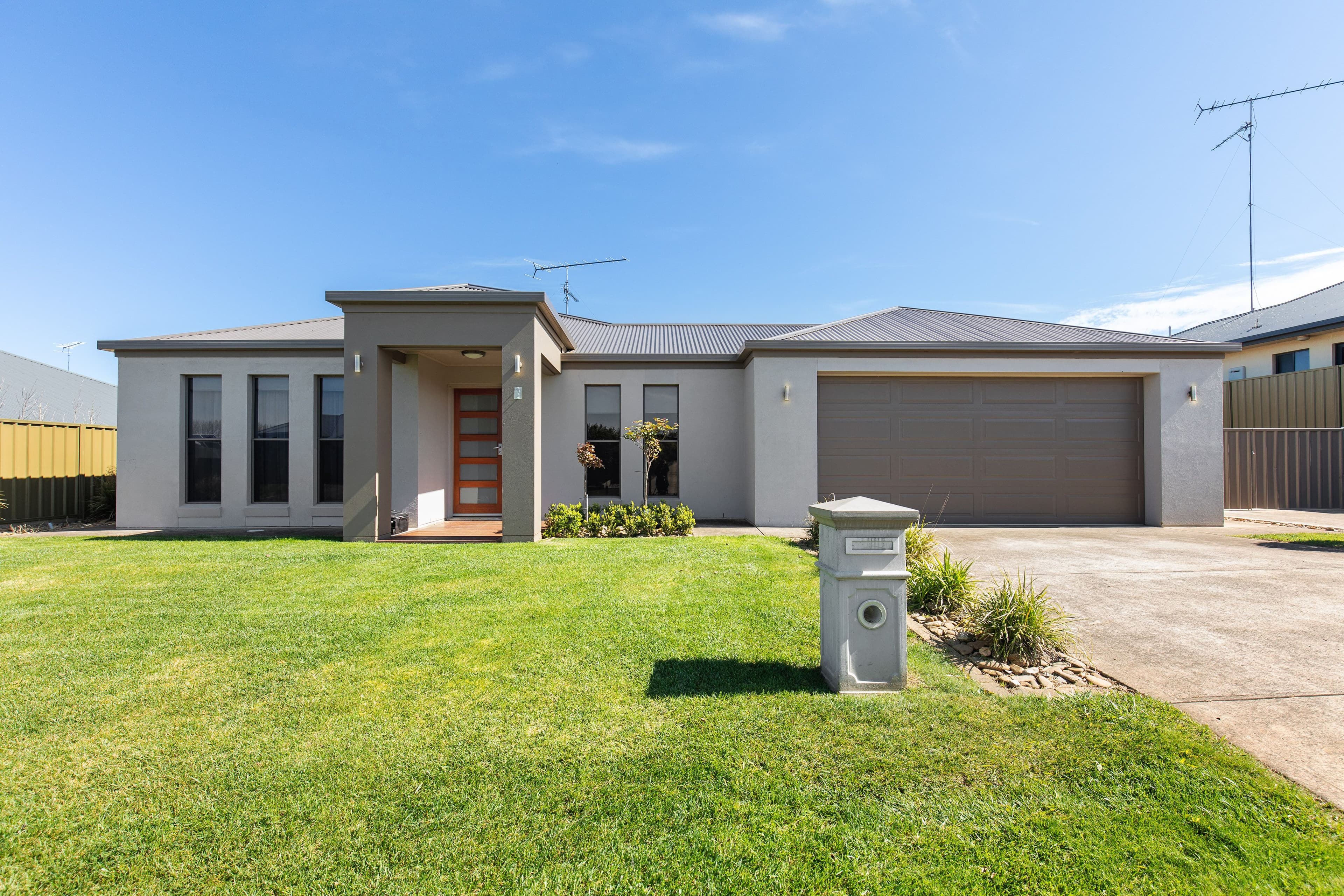 7 Rosemont Place, Mount Gambier SA 5290, Mount Gambier - Image 1