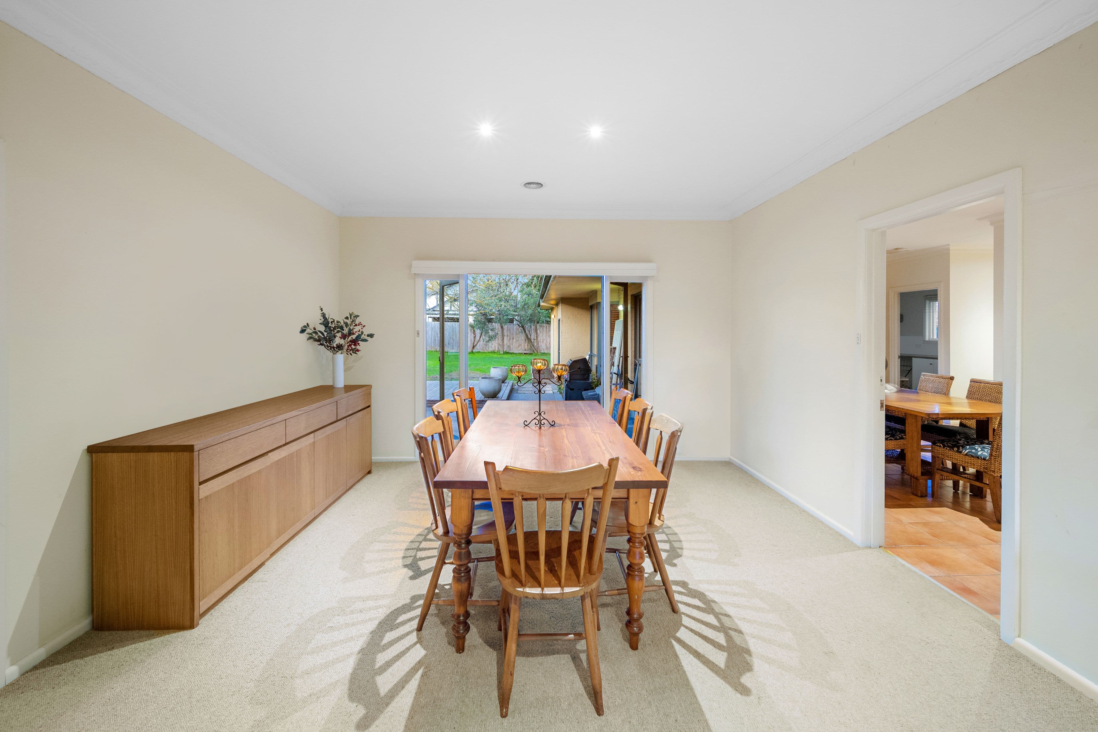 82 Kathryn Road, Knoxfield VIC 3180, Knoxfield - Thumbnail 5