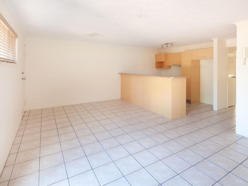 9 Bright Avenue, Labrador QLD 4215, Labrador - Thumbnail 5