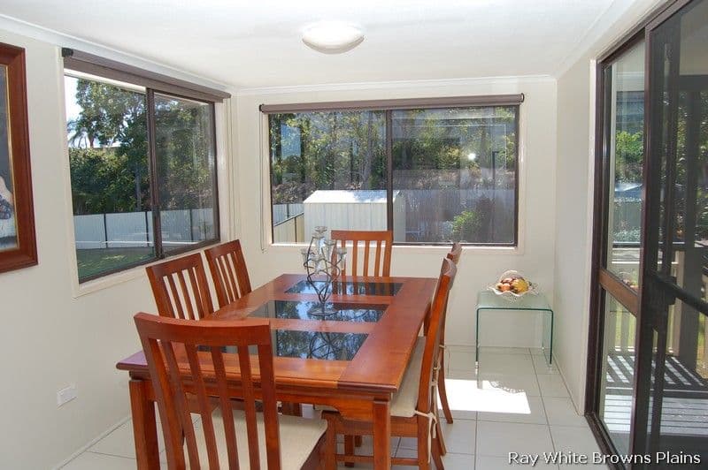 25 Bushmills Court, Hillcrest QLD 4118, Hillcrest - Thumbnail 6