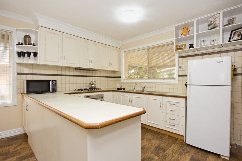 18 Cheltenham Crescent, SALISBURY EAST SA 5109, Salisbury East - Thumbnail 3