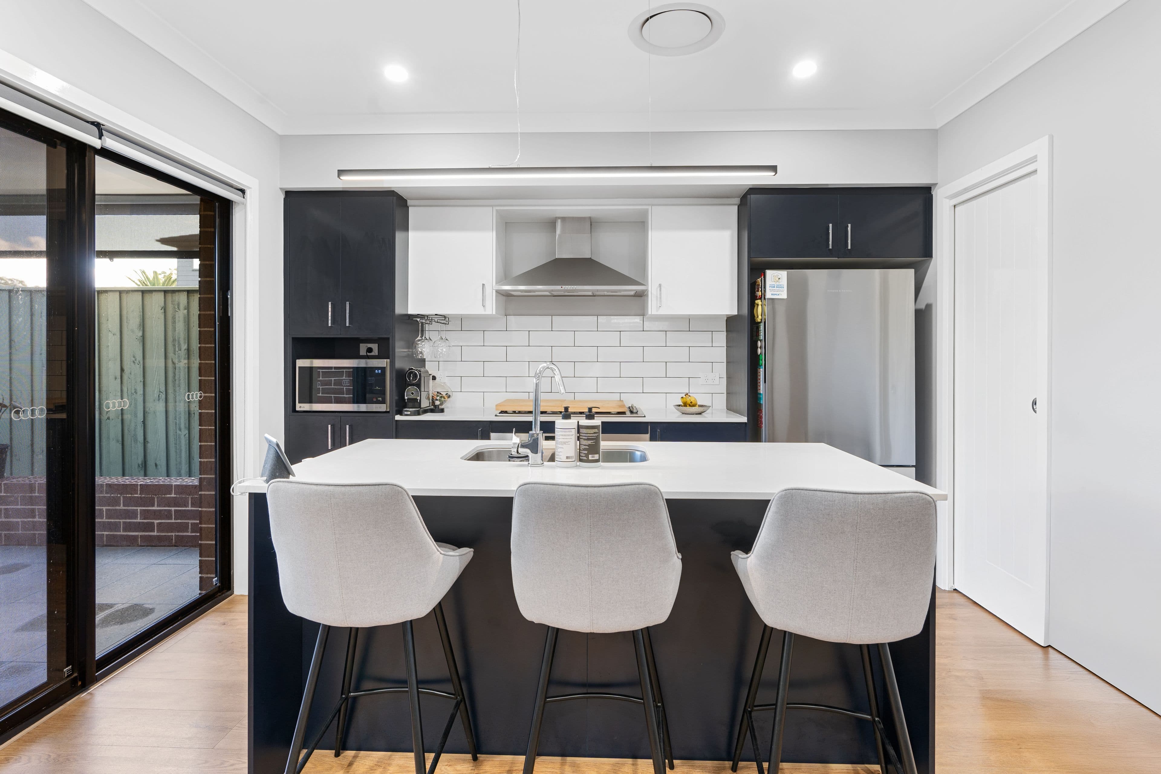 9 Parade Road, Leppington NSW 2179, Leppington - Thumbnail 5