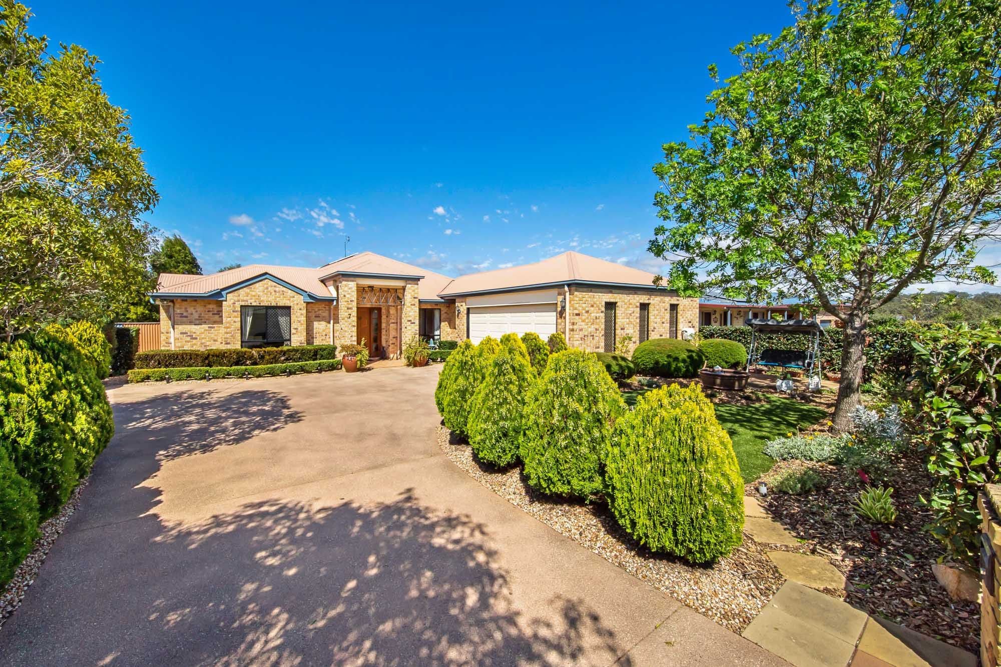 7 Lee Court, Crows Nest QLD 4355, Crows Nest - Image 1
