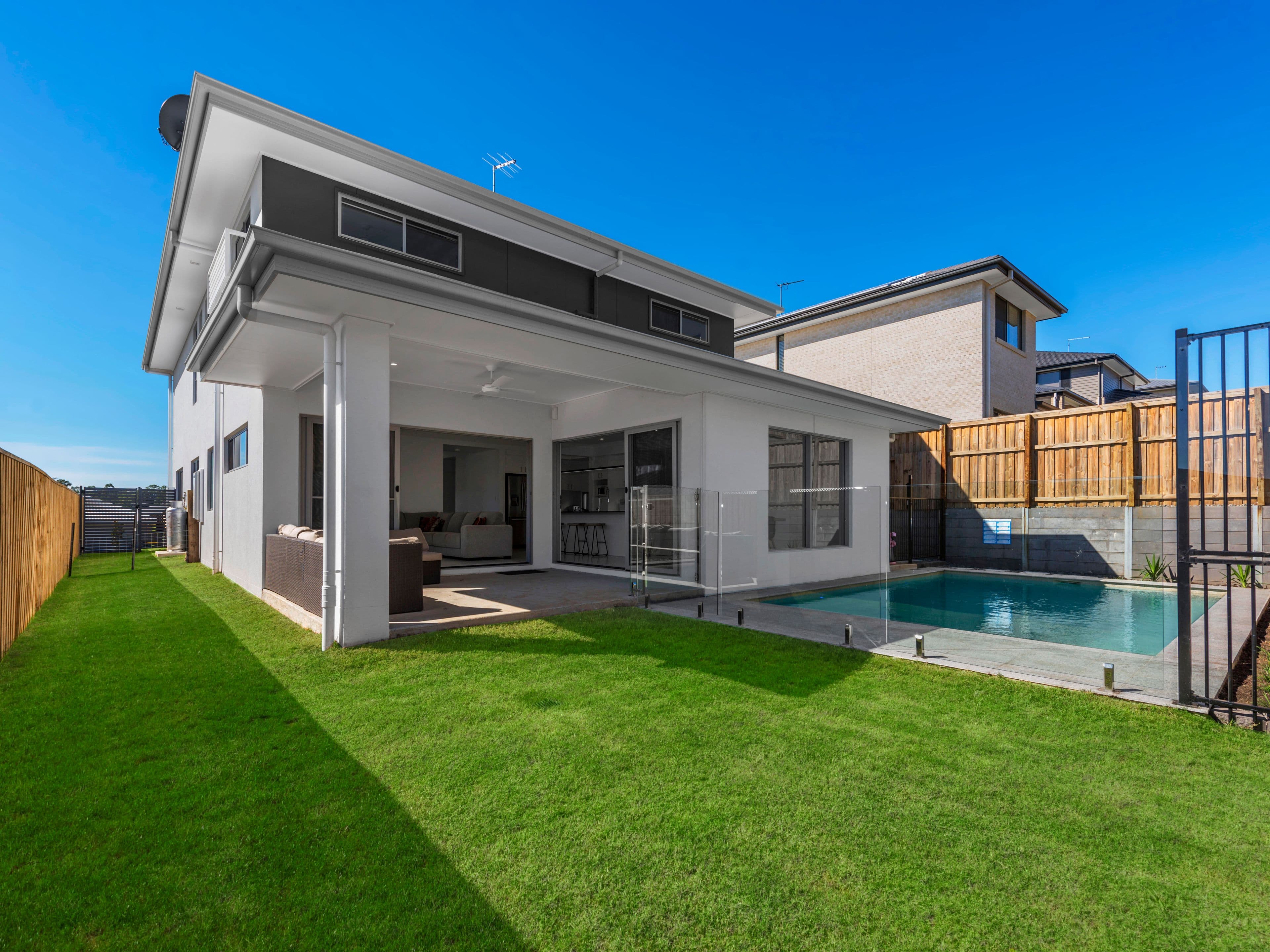 60 Canopus Street, Bridgeman Downs QLD 4035, Bridgeman Downs - Thumbnail 2