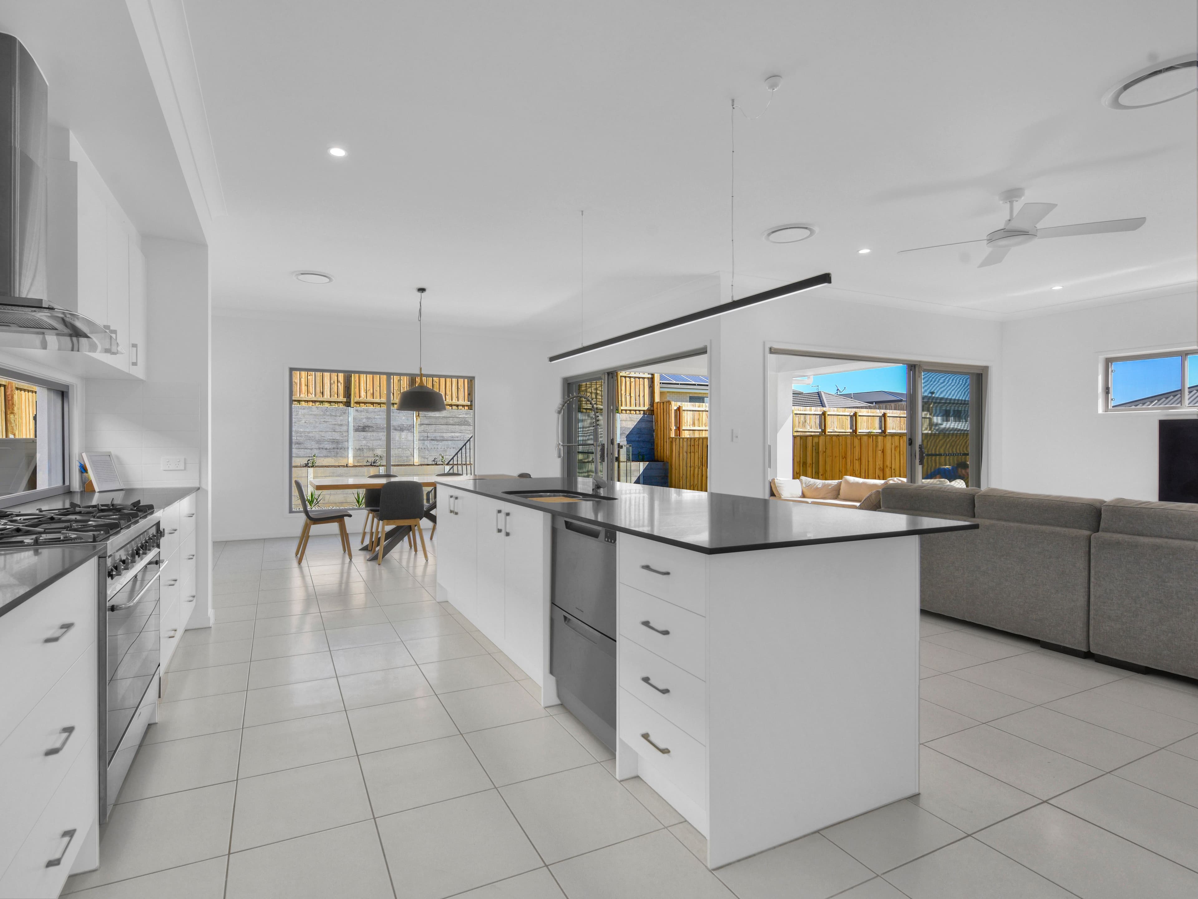 60 Canopus Street, Bridgeman Downs QLD 4035, Bridgeman Downs - Thumbnail 5