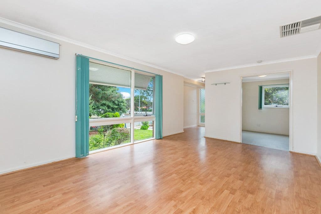 12 Simeon Crescent, Morphett Vale SA 5162, Morphett Vale - Thumbnail 4