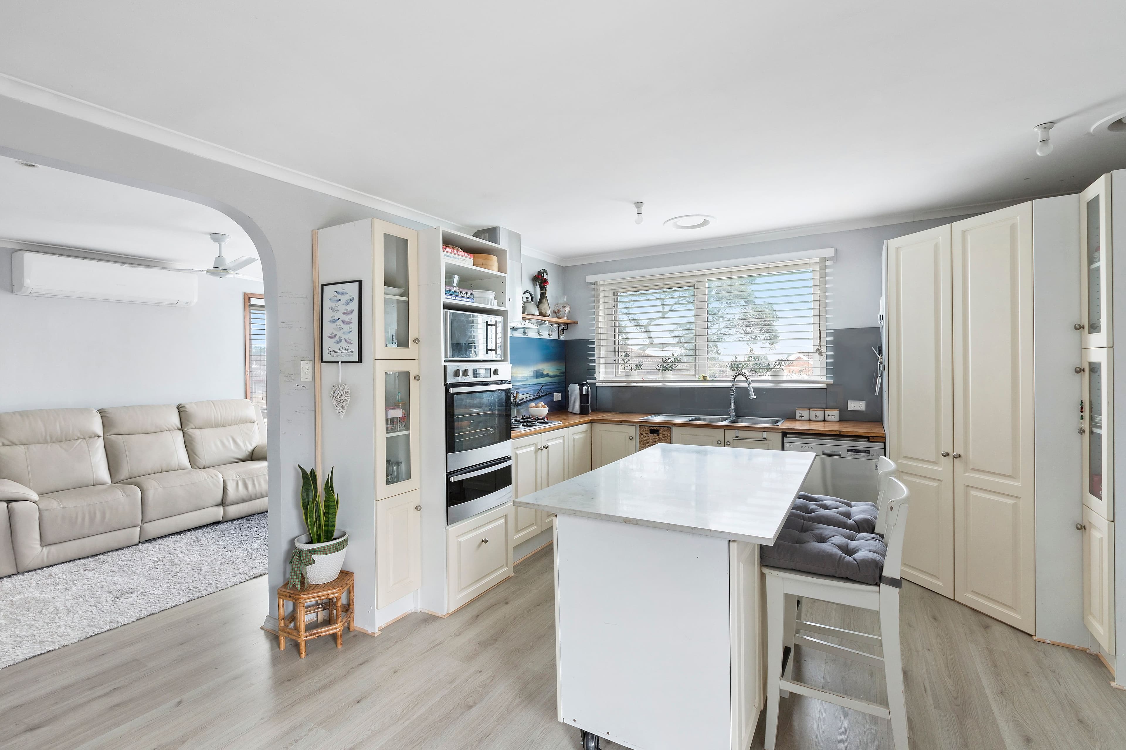 40 Honeysuckle Street, Frankston North VIC 3200, Frankston North - Thumbnail 2
