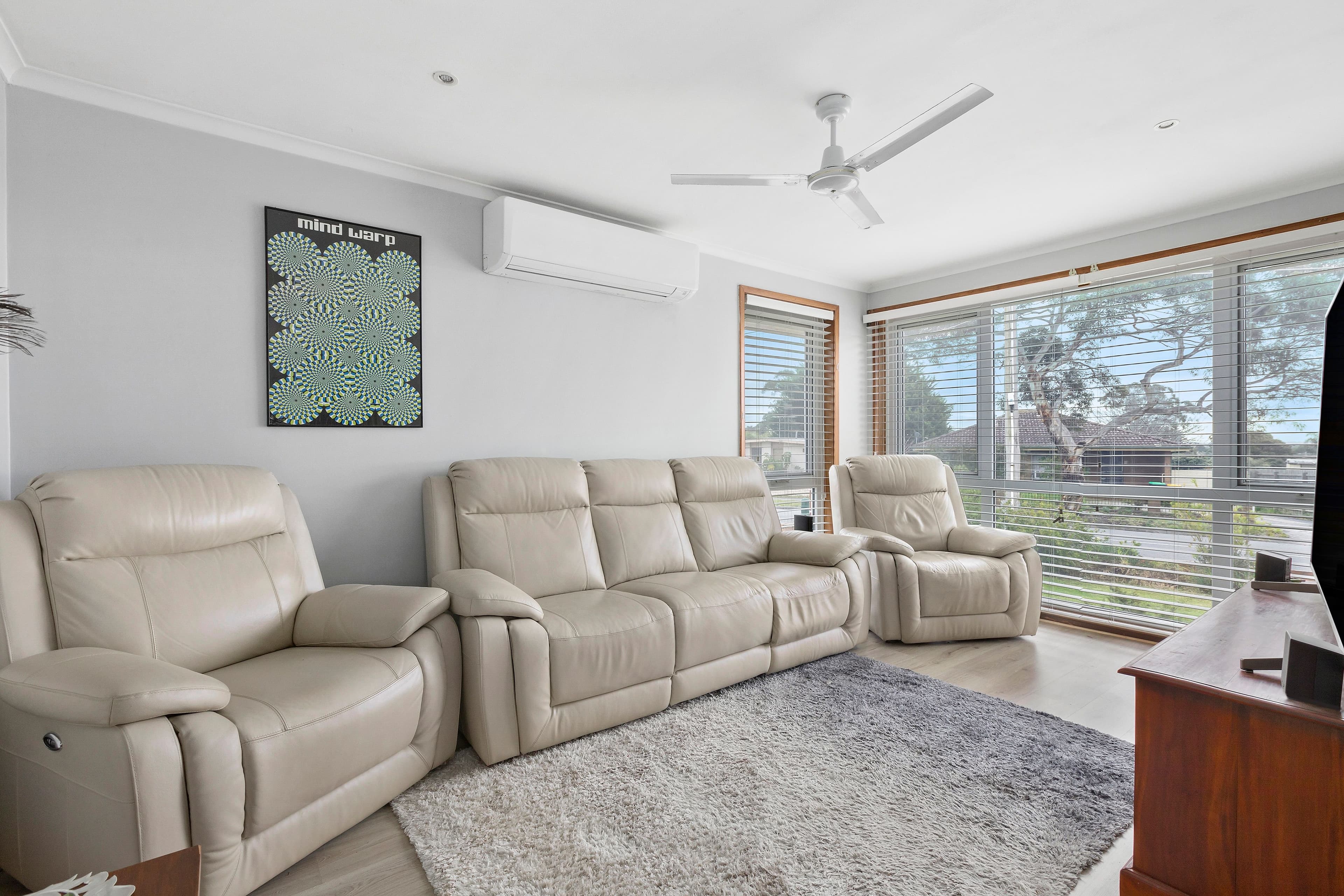 40 Honeysuckle Street, Frankston North VIC 3200, Frankston North - Thumbnail 3