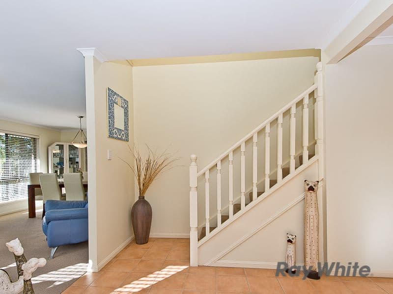 8 Noela Close, CARSELDINE QLD 4034, Carseldine - Thumbnail 2