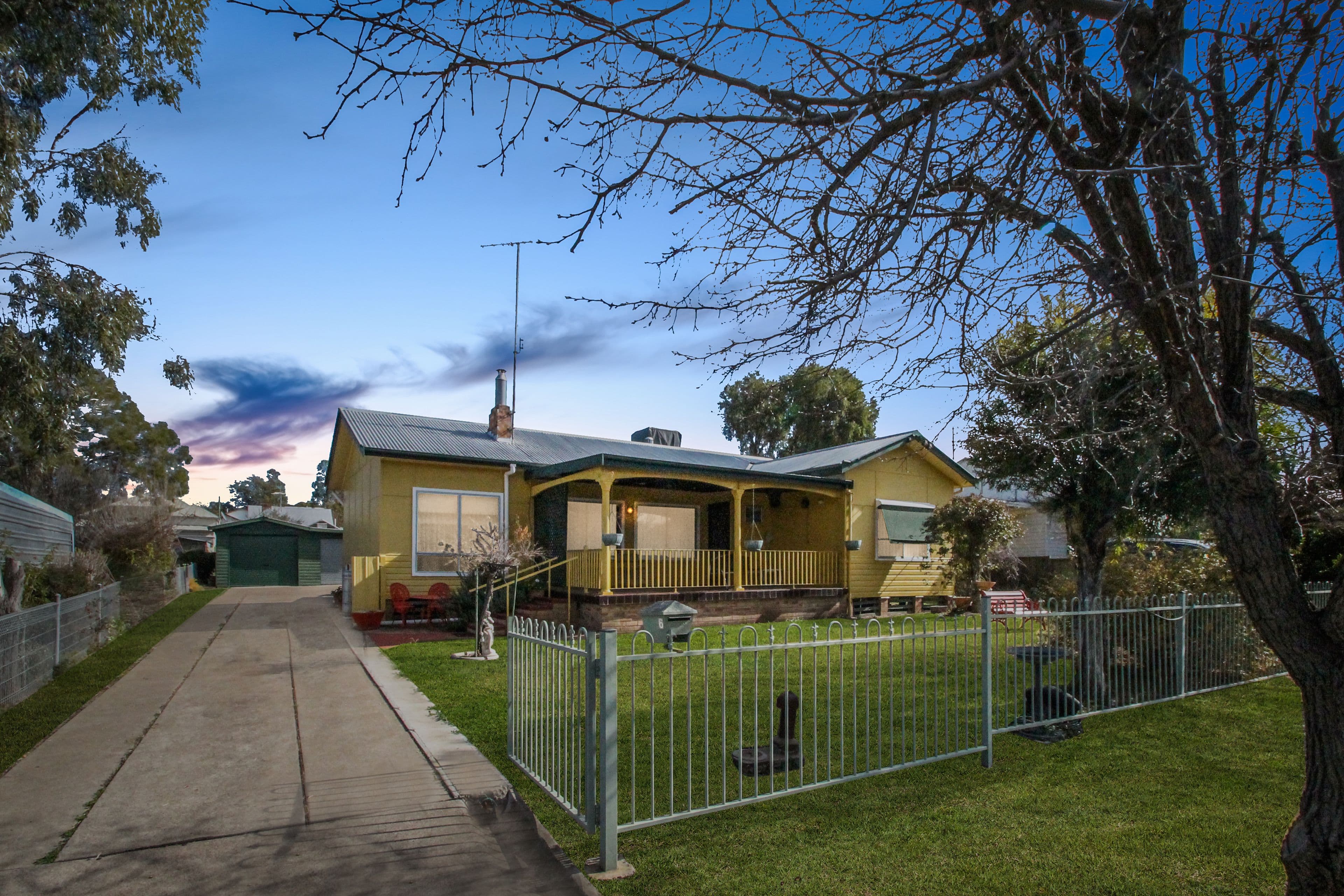 6 Centre Street, Quirindi - Image 1
