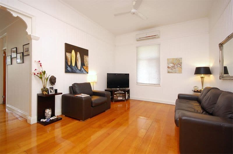 37 Mclennan Street, ALBION QLD 4010, Albion - Thumbnail 3