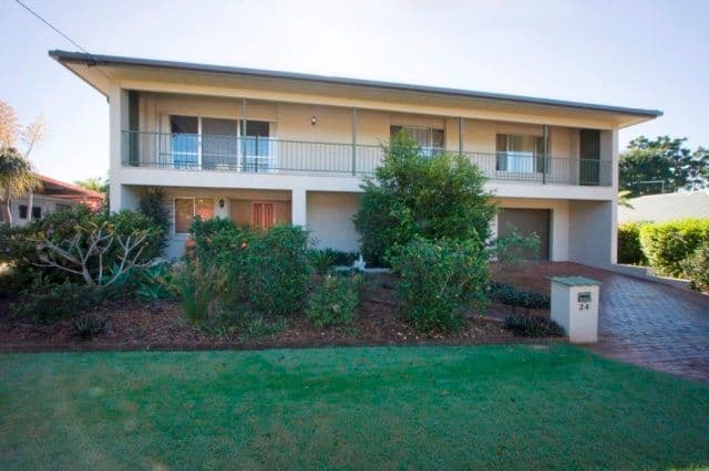 24 Francis Avenue, WOLLONGBAR NSW 2477, Wollongbar - Thumbnail 2