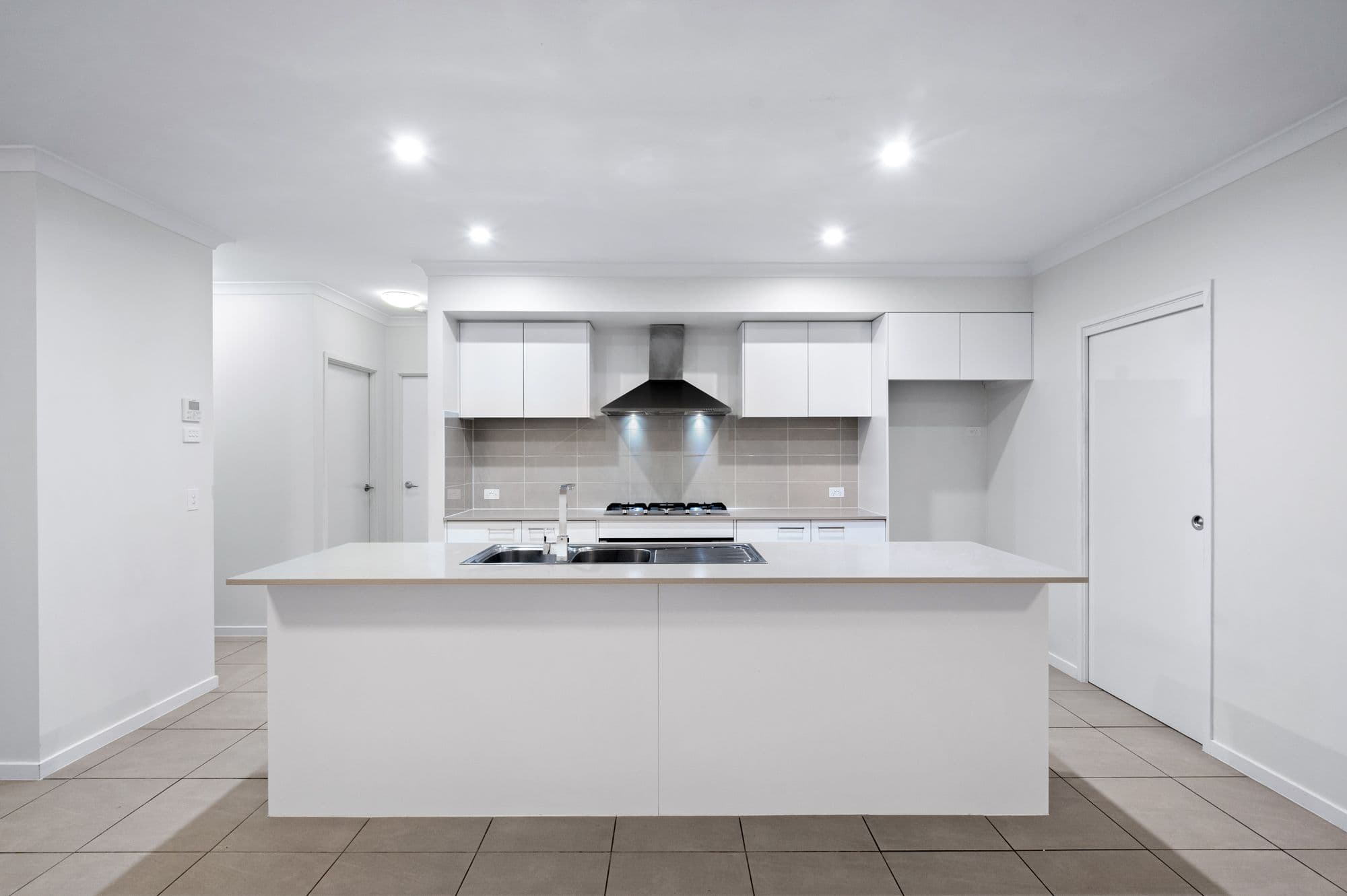40 Edmondshaw Drive, Deer Park - Thumbnail 4