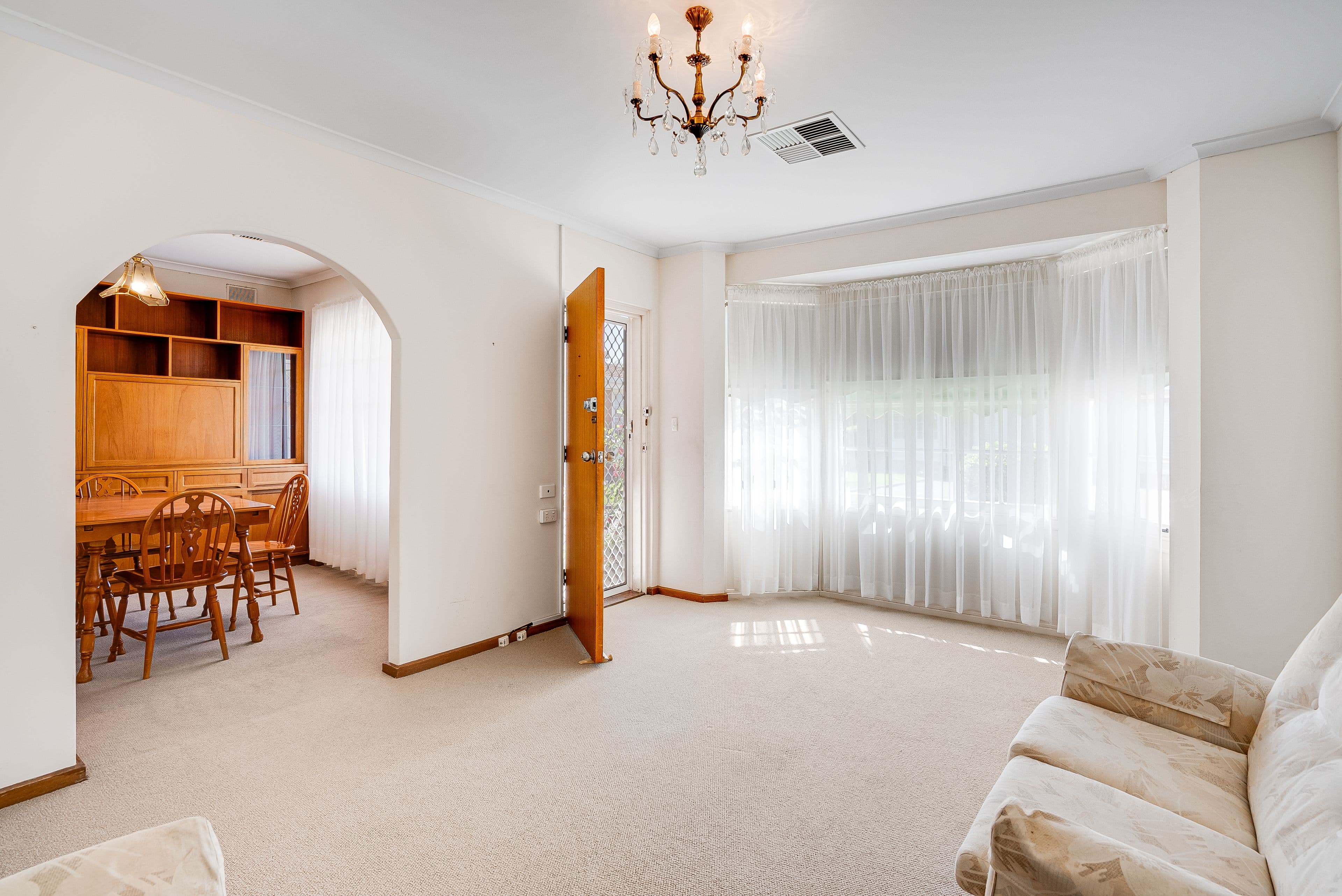 6 Marinna Court, West Lakes SA 5021, West Lakes - Thumbnail 5