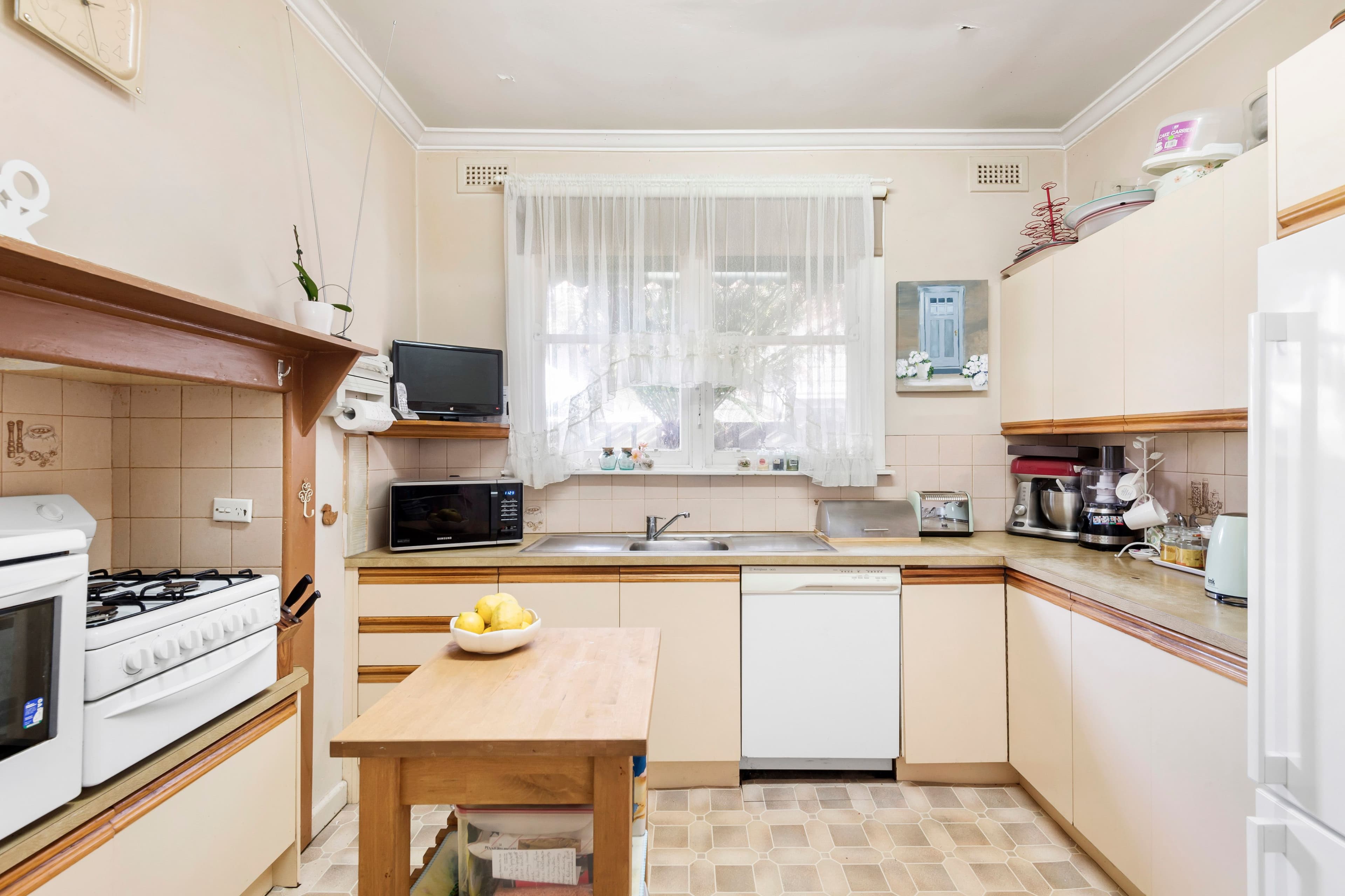 92 Haughton Road, Oakleigh VIC 3166, Oakleigh - Thumbnail 3