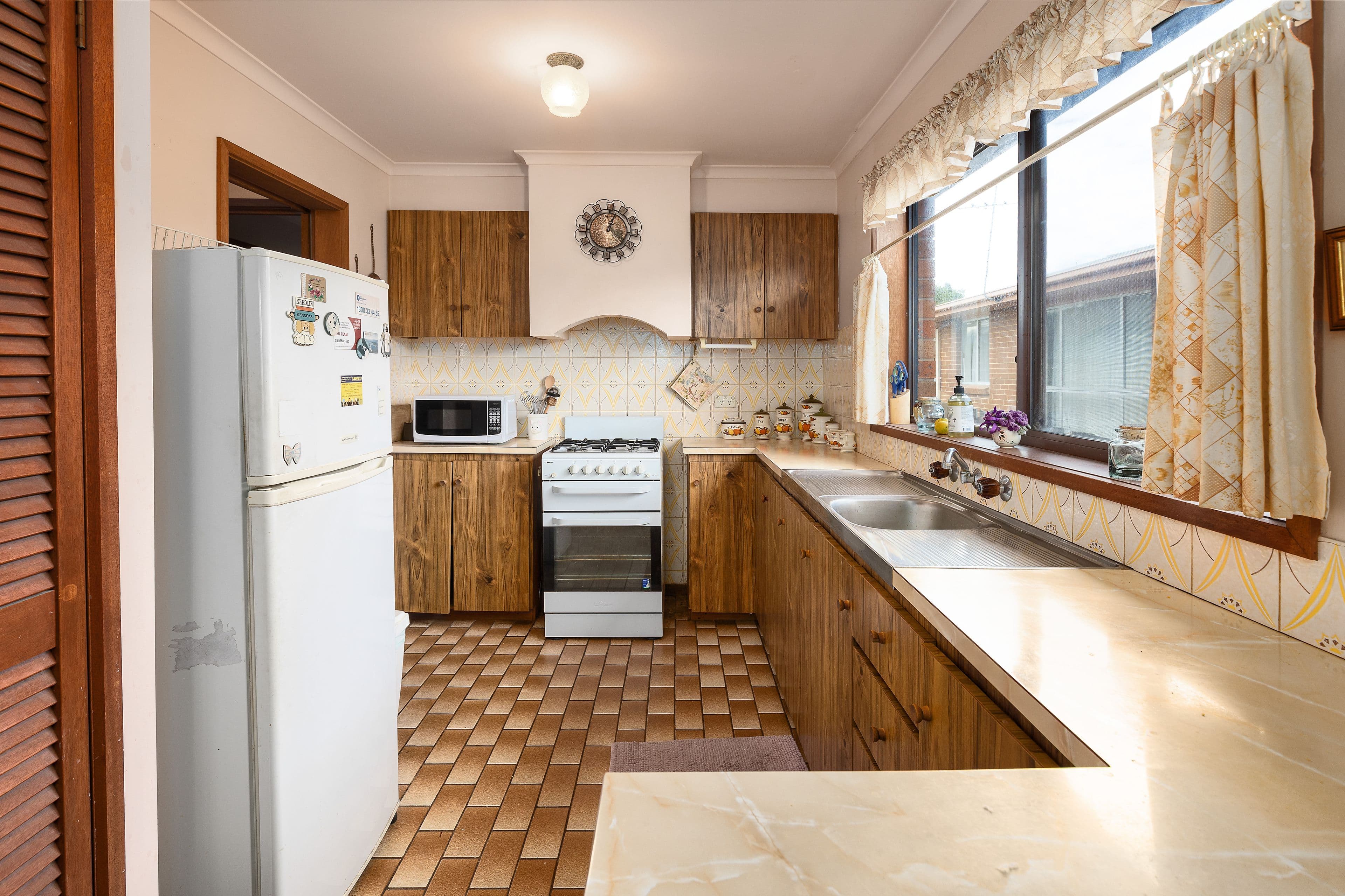 161 Eighth Avenue, Rosebud VIC 3939, Rosebud - Thumbnail 2