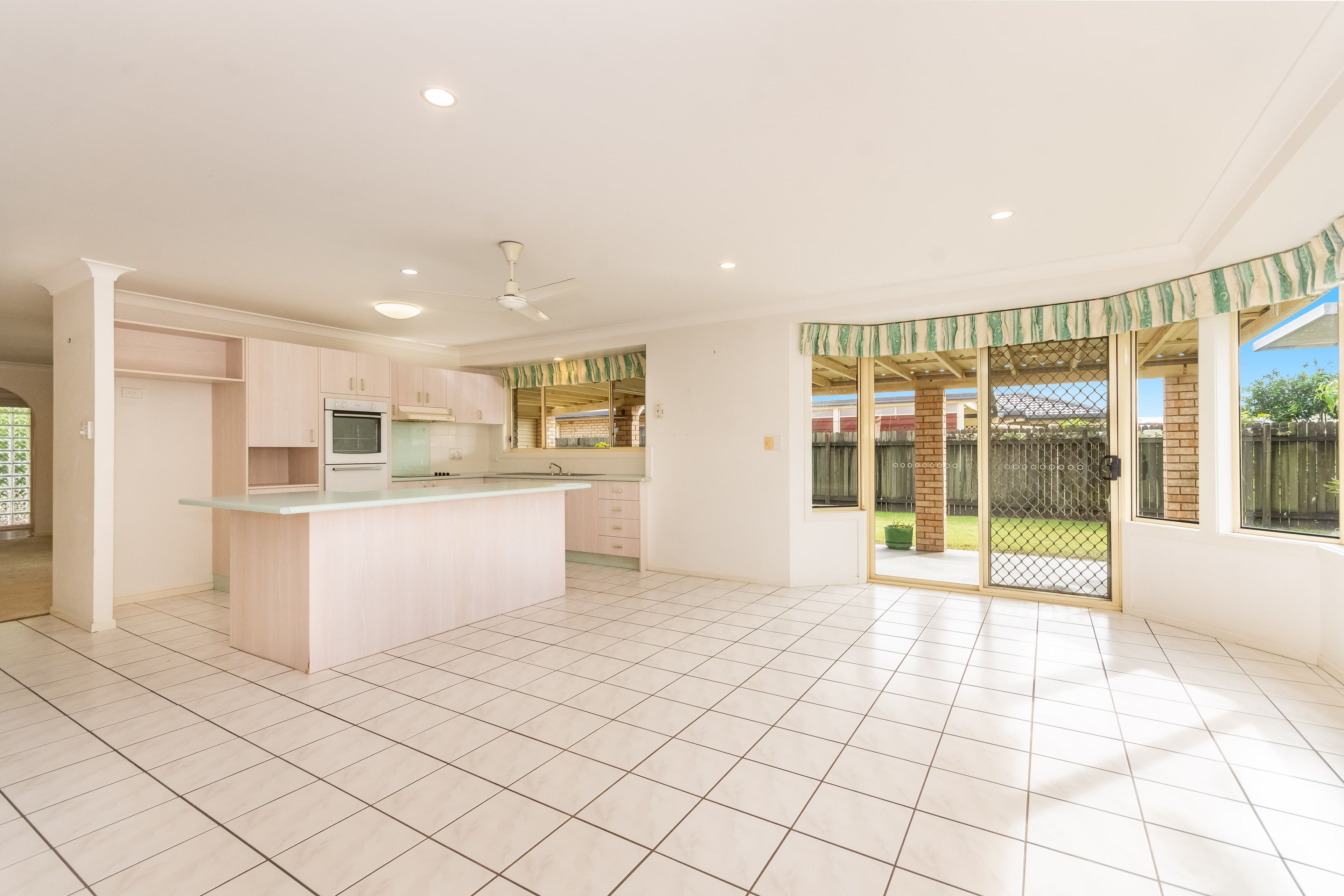 10 Witonga Drive, Yamba NSW 2464, Yamba - Thumbnail 2