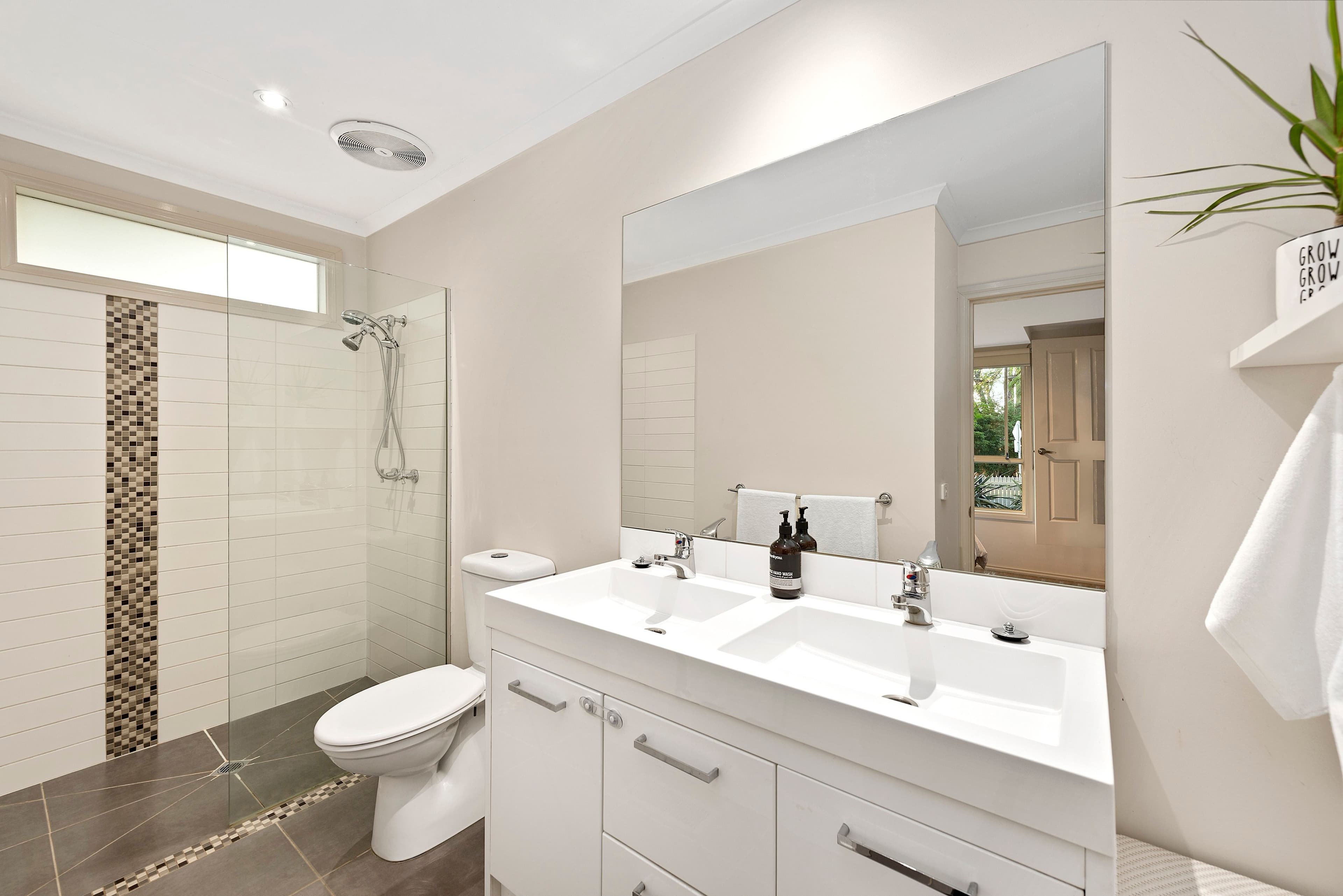 8 Everard Road, Ringwood East VIC 3135, Ringwood East - Thumbnail 8