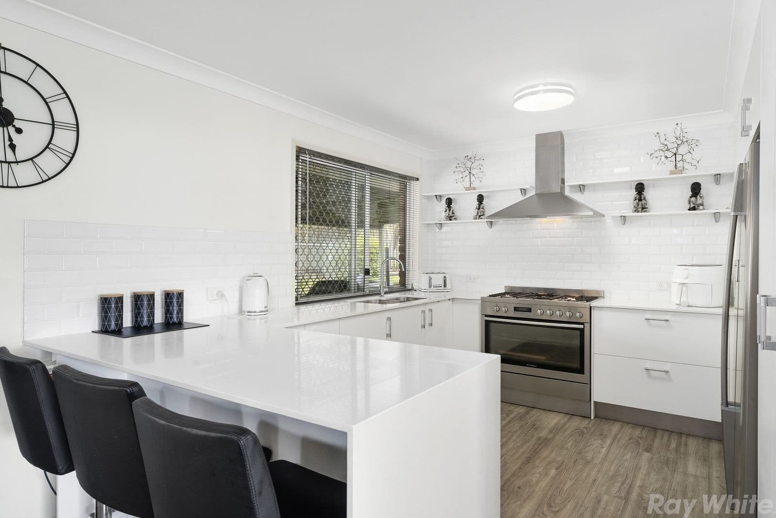 15 Huntington Court, Deception Bay QLD 4508, Deception Bay - Thumbnail 4