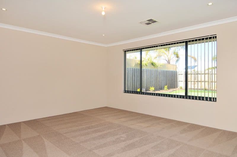 5 Binda Way, HALLS HEAD WA 6210, Halls Head - Thumbnail 7