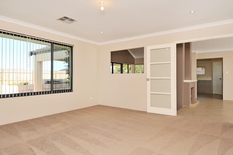 5 Binda Way, HALLS HEAD WA 6210, Halls Head - Thumbnail 8