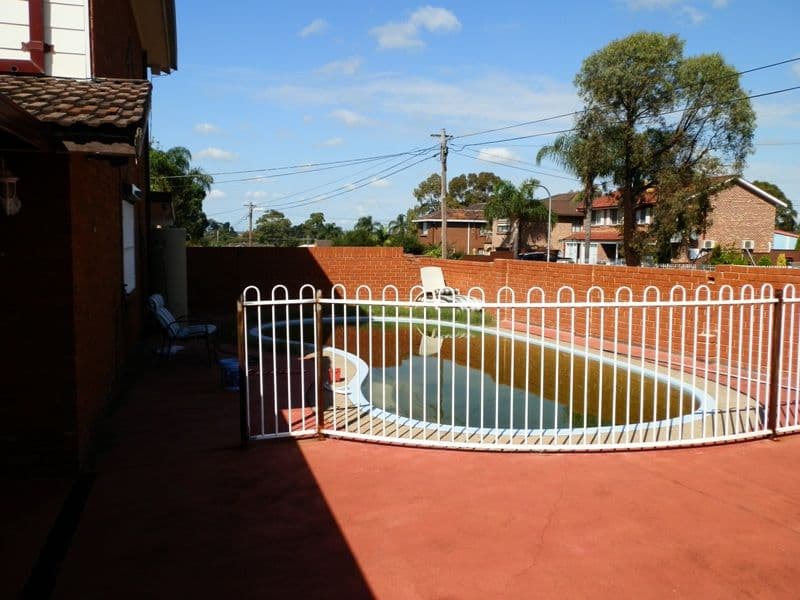 8 Baringa Close, GREEN VALLEY NSW 2168, Green Valley - Thumbnail 6