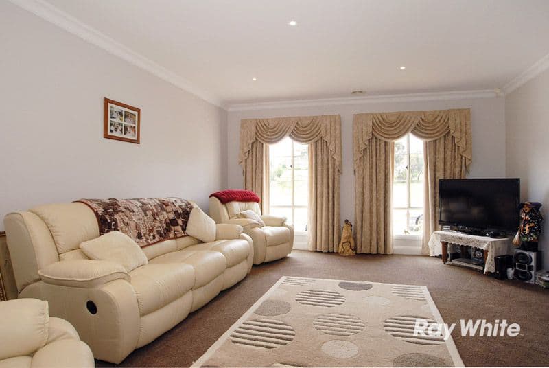 64 Browns Road, DEVON MEADOWS VIC 3977, Devon Meadows - Thumbnail 6