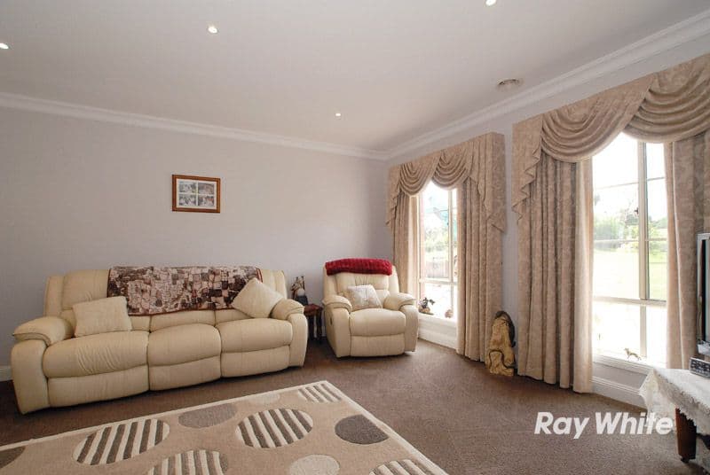 64 Browns Road, DEVON MEADOWS VIC 3977, Devon Meadows - Thumbnail 7