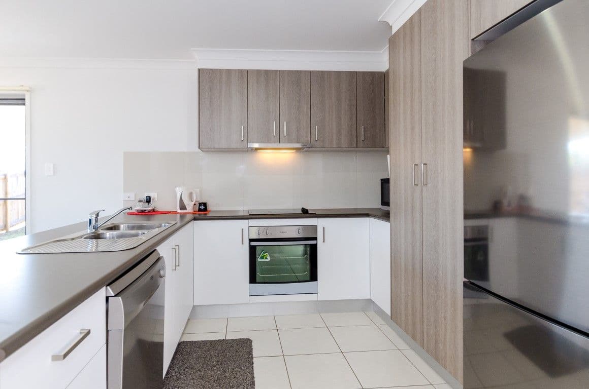 7 Avocet Road, Kirkwood QLD 4680, Kirkwood - Thumbnail 3