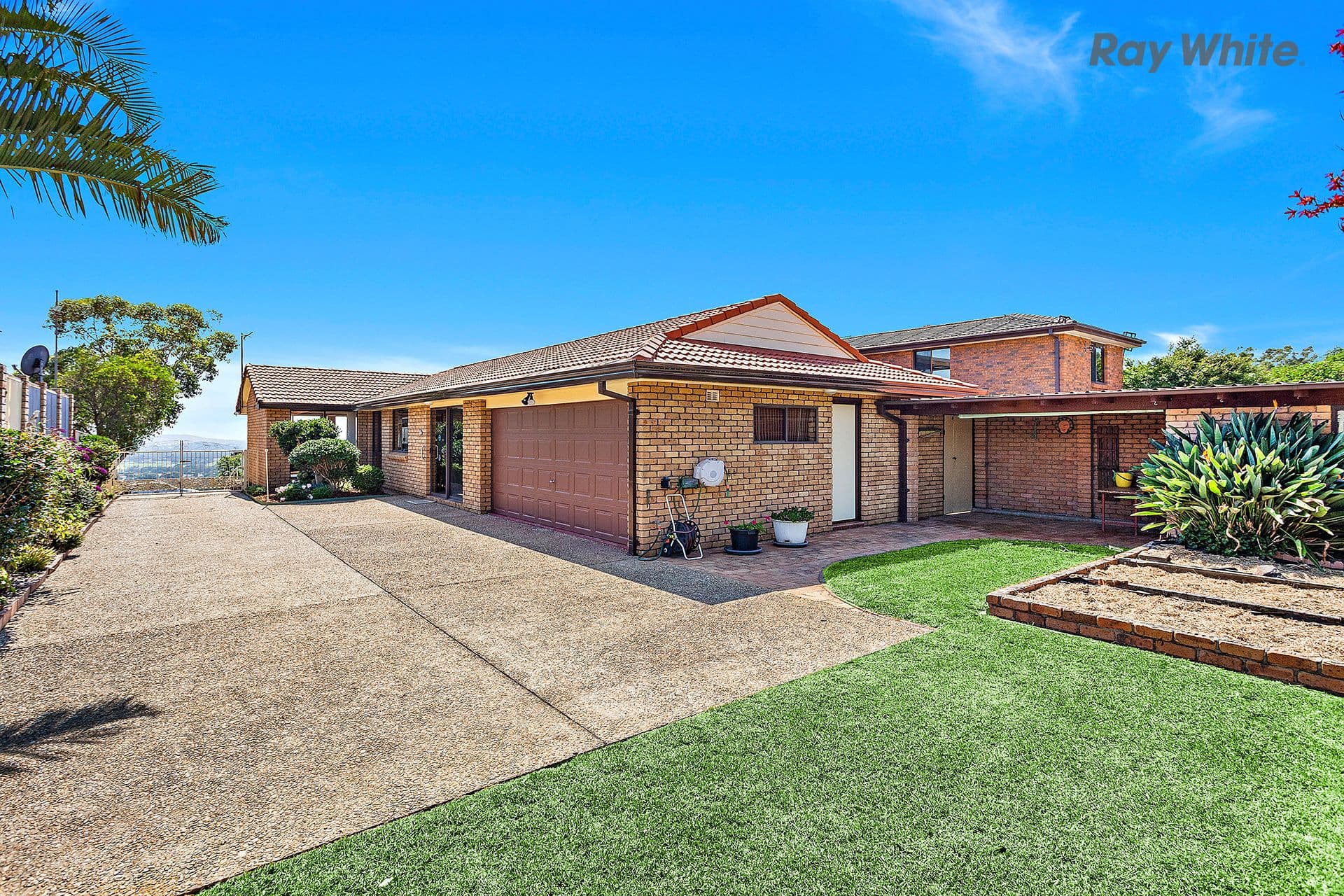 2 Scenic Crescent, Albion Park - Image 1