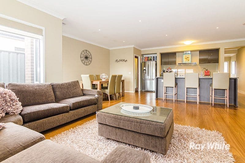19 Gelderland Drive, Clyde North VIC 3978, Clyde North - Thumbnail 5