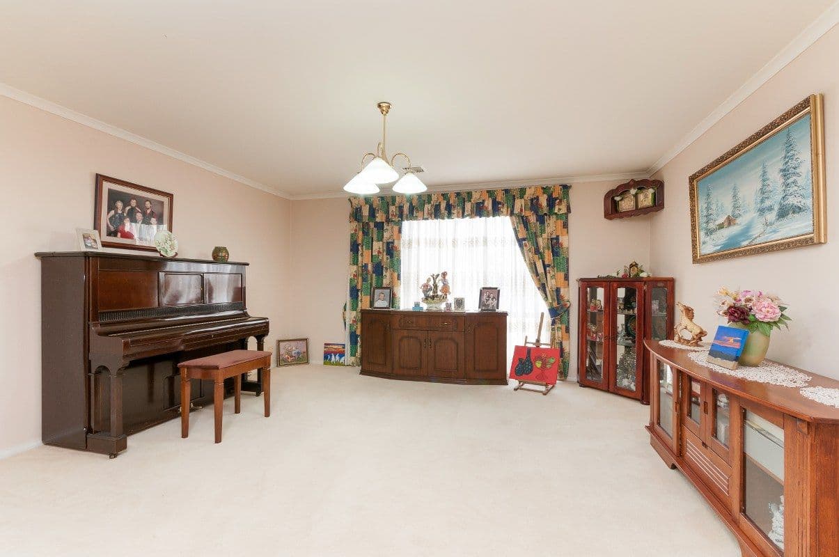 21 McKinley Drive, ROXBURGH PARK VIC 3064, Roxburgh Park - Thumbnail 3