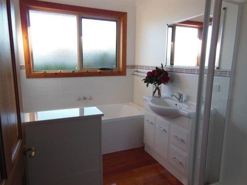 16 McPhee Street, BURNIE TAS 7320, Burnie - Thumbnail 6