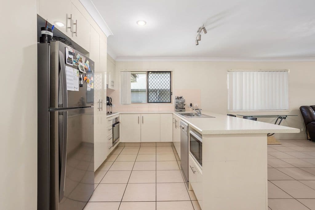55 Emerald Crescent, Springfield QLD 4300, Springfield - Thumbnail 2