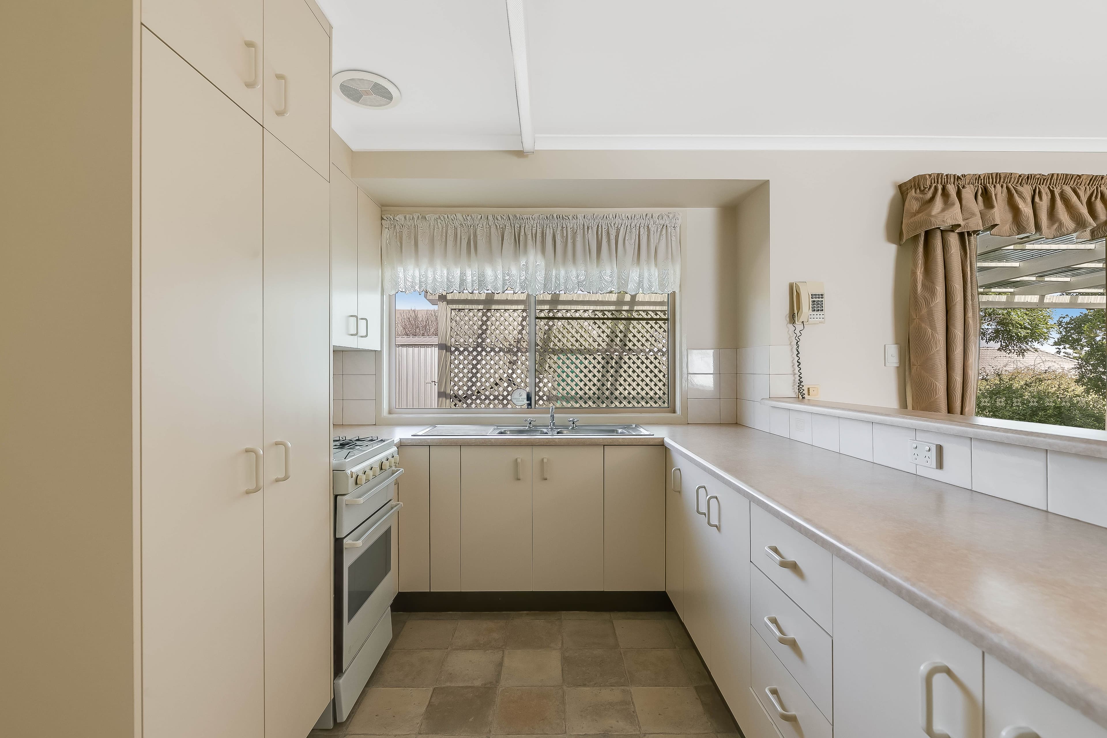 66 Dalzell Crescent, Darling Heights QLD 4350, Darling Heights - Thumbnail 3
