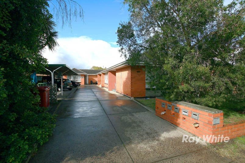61 Lawn Road, NOBLE PARK VIC 3174, Noble Park - Image 1